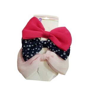 Stride Rite bows